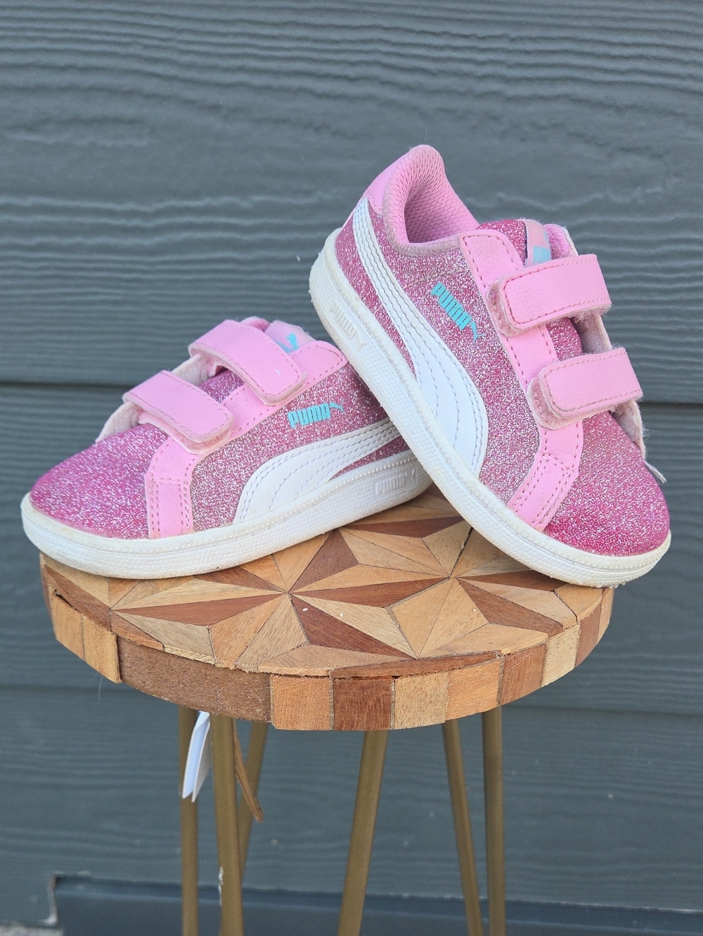 Puma Pink Glitter Velcro Kids Sneakers with White Stripe
